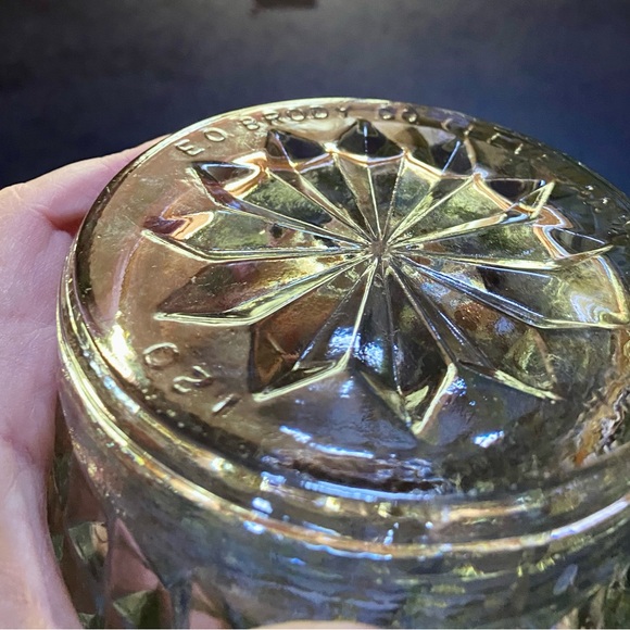 🌼E. O. Brody Co - Clear Glass Vase, Large & Heavy🌼 - Picture 5 of 10